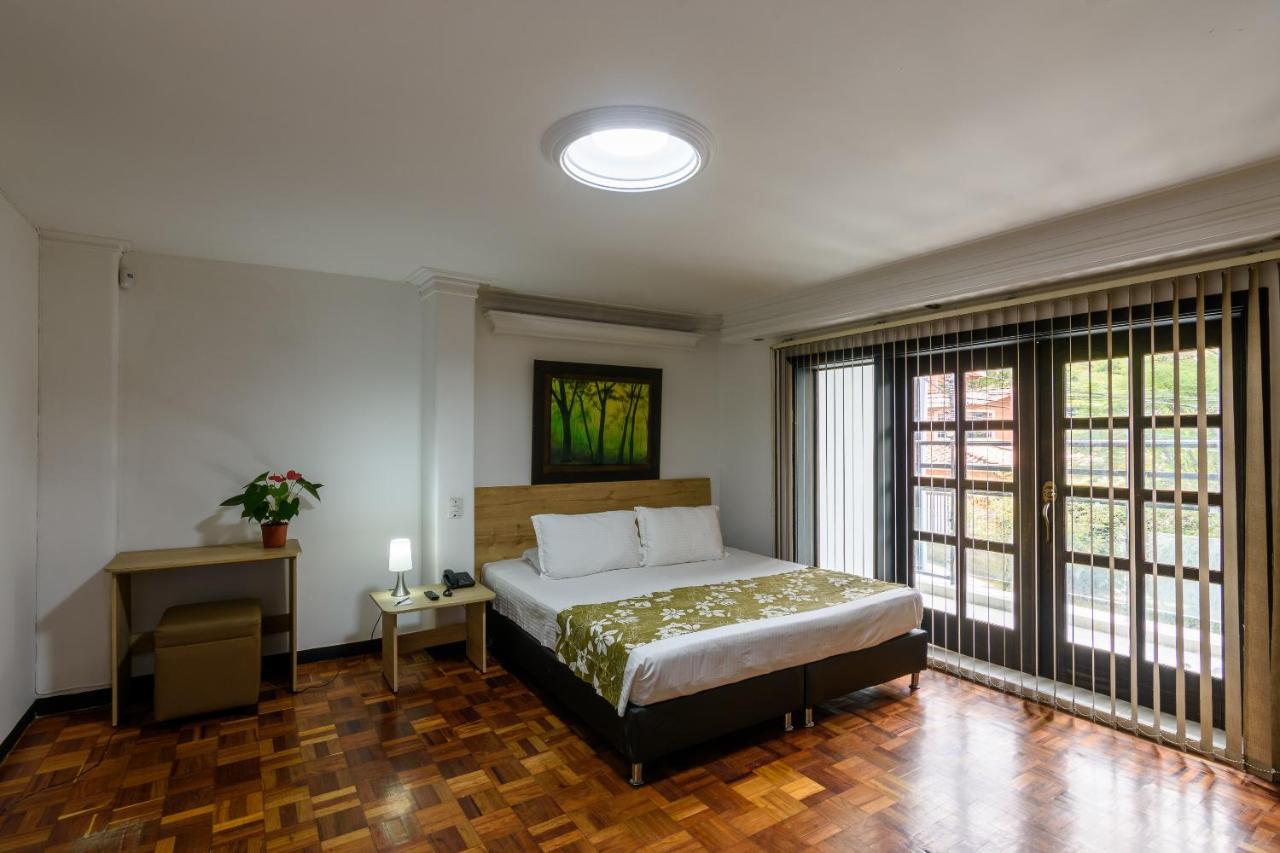 Like Home Hotel Boutique Медельин Экстерьер фото