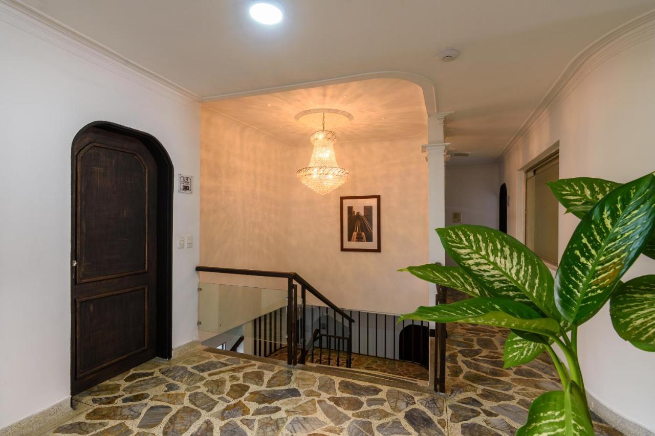 Like Home Hotel Boutique Медельин Экстерьер фото