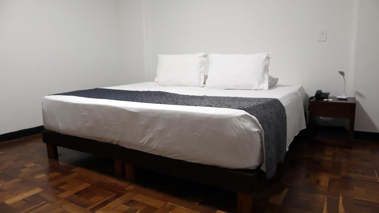 Like Home Hotel Boutique Медельин Экстерьер фото