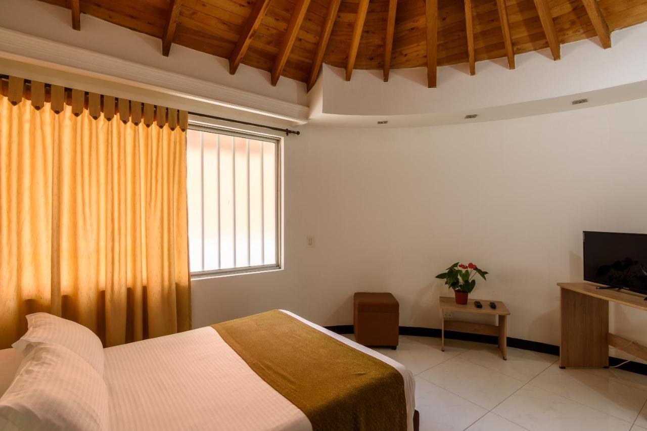 Like Home Hotel Boutique Медельин Экстерьер фото