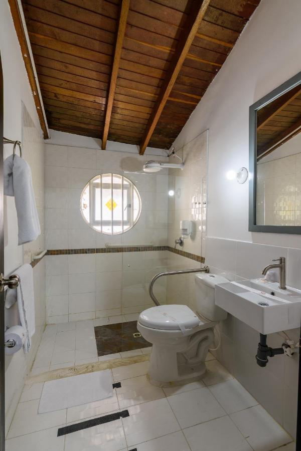 Like Home Hotel Boutique Медельин Экстерьер фото