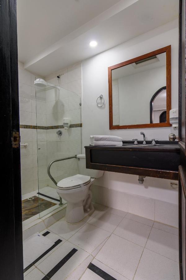Like Home Hotel Boutique Медельин Экстерьер фото